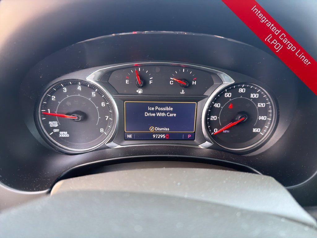 Used 2020 GMC Terrain Denali w/ Denali Premium Package FWD image 18
