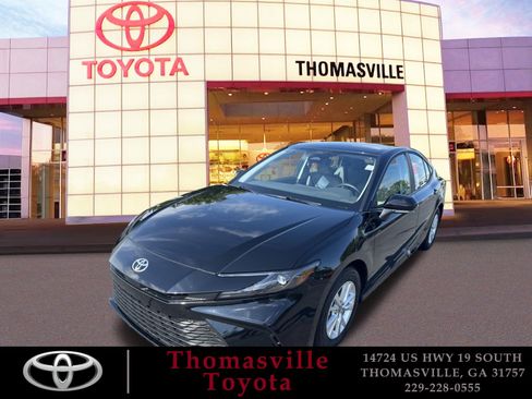 New 2025 Toyota Camry LE w/ Convenience Package image 1