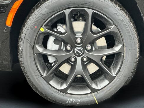 New 2026 Chrysler Pacifica Limited image 26