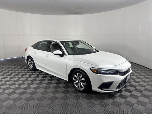 Certified 2023 Honda Civic LX image 2