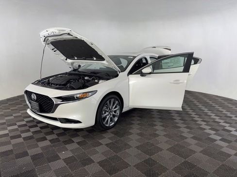 New 2026 MAZDA MAZDA3 2.5 S Sedan w/ Preferred Pkg image 10