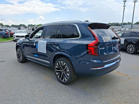 New 2026 Volvo XC90 B5 Plus image 3