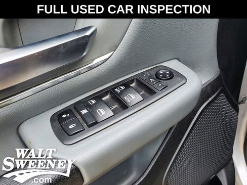 Used 2019 RAM 1500 Big Horn image 16