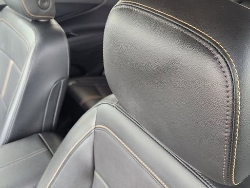 Used 2023 Chevrolet Equinox Premier FWD image 21