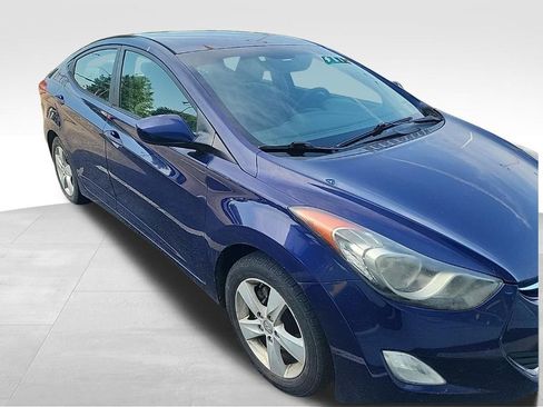 Used 2012 Hyundai Elantra GLS w/ Preferred Pkg 3 FWD image 4