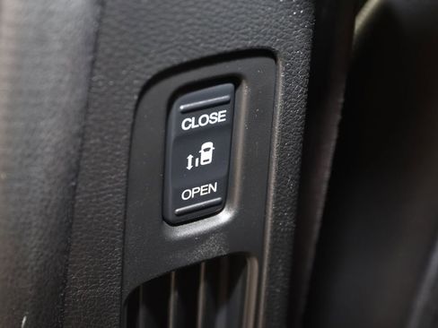 Used 2023 Honda Odyssey Sport image 48