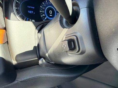 Used 2019 Cadillac Escalade ESV Luxury AWD/4WD image 48