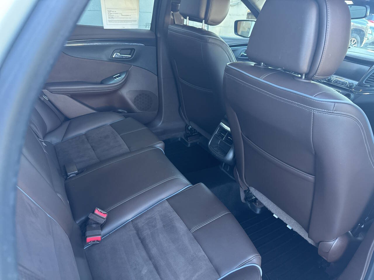 Used 2014 Chevrolet Impala LT w/ Premium Seating Package FWD image 23