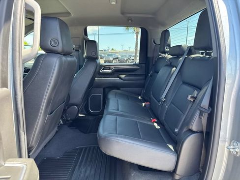 Used 2024 Chevrolet Silverado 2500 LTZ AWD/4WD image 16