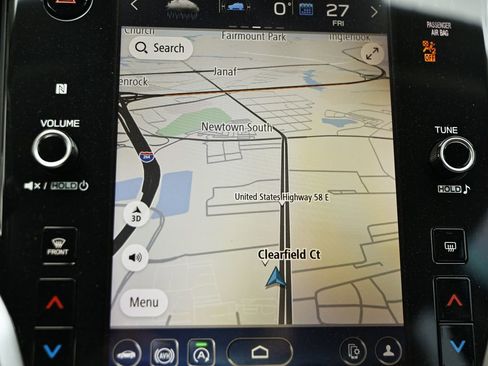 Used 2025 Subaru Outback Touring XT image 38