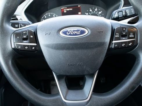 Used 2022 Ford Escape SE image 25