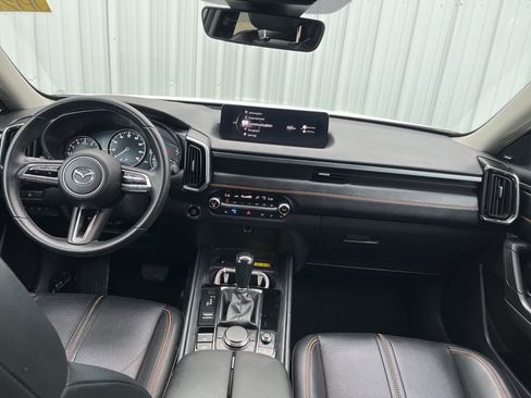 Used 2023 MAZDA CX-50 AWD 2.5 S w/ Premium Plus Pkg image 16