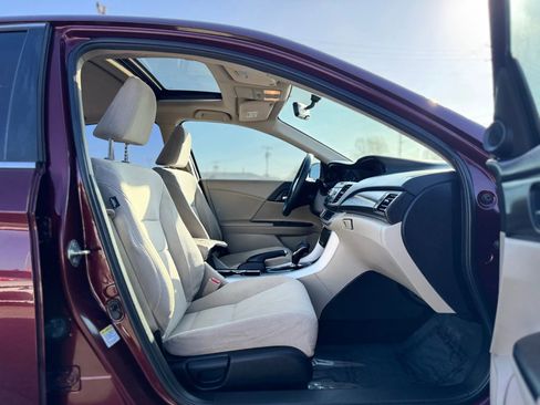 Used 2014 Honda Accord EX image 42