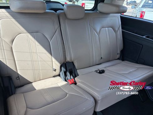 Used 2024 Ford Expedition Limited RWD image 20