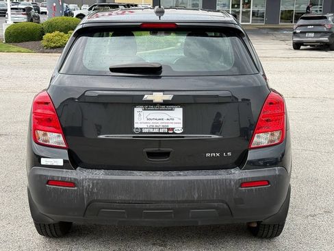 Used 2016 Chevrolet Trax LS w/ LPO, Protection Package FWD image 7