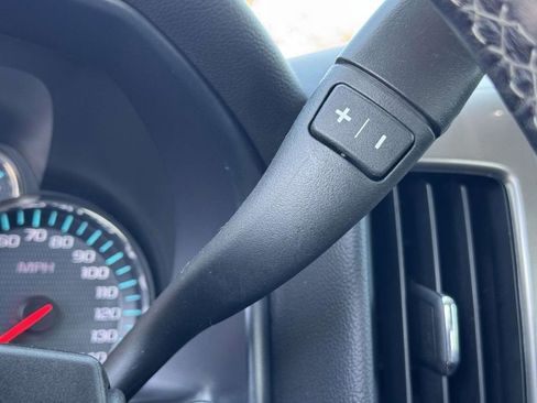 Used 2018 Chevrolet Silverado 1500 LT w/ Texas Edition AWD/4WD image 24