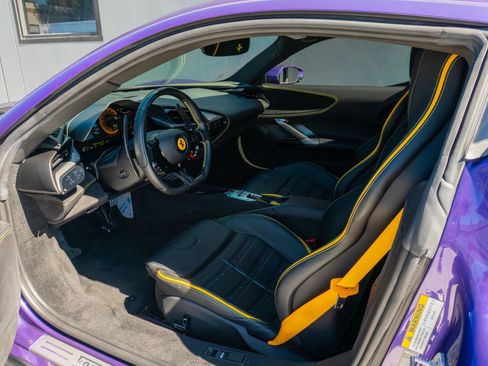 Used 2022 Ferrari SF90 Stradale image 10