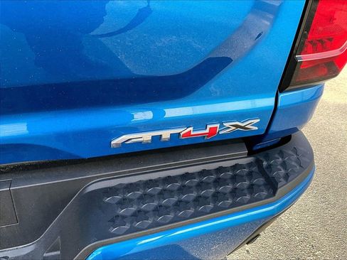 Used 2023 GMC Canyon AT4X image 29