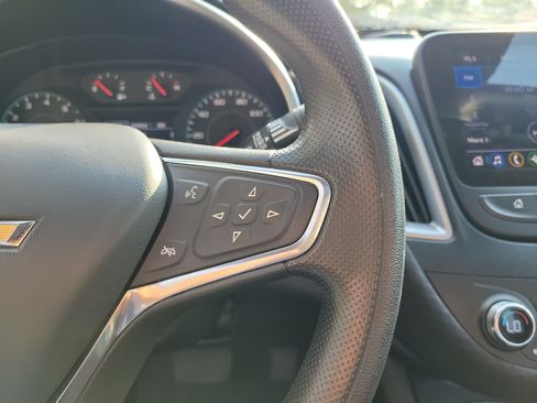 Used 2024 Chevrolet Malibu LT FWD image 23