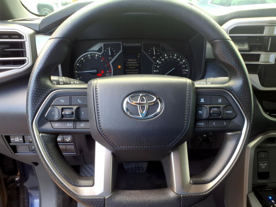 Used 2025 Toyota Tundra SR5 AWD/4WD image 24
