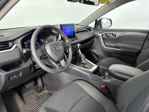 Used 2023 Toyota RAV4 LE AWD/4WD image 12