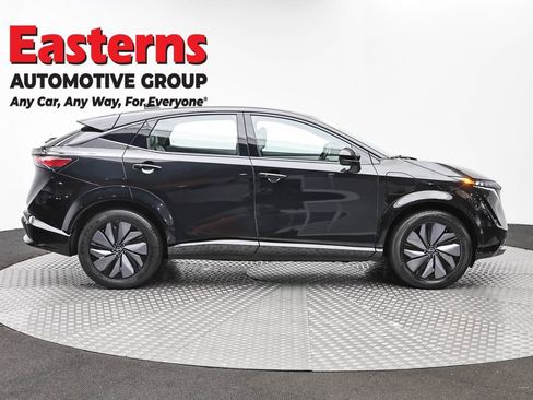 Used 2023 Nissan Ariya AWD image 4