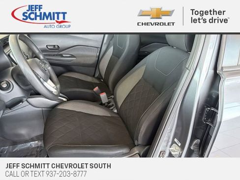 Used 2018 Nissan Kicks S w/ Exterior Electronics Package image 19