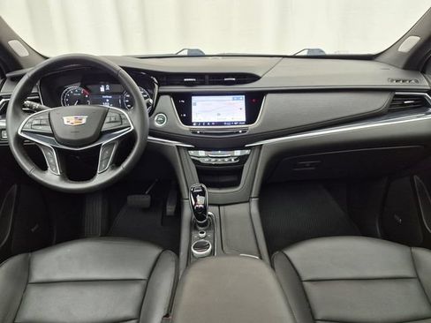 Certified 2023 Cadillac XT5 Premium Luxury AWD/4WD image 23