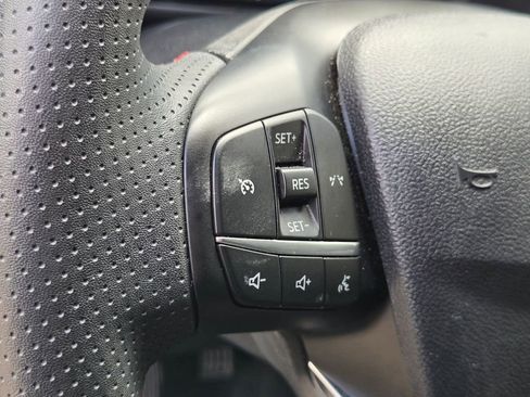 Used 2025 Ford Escape ST-Line FWD image 22