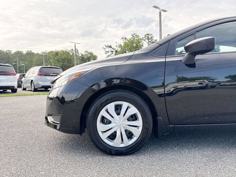 Used 2025 Nissan Versa S w/ Trunk Package FWD image 13