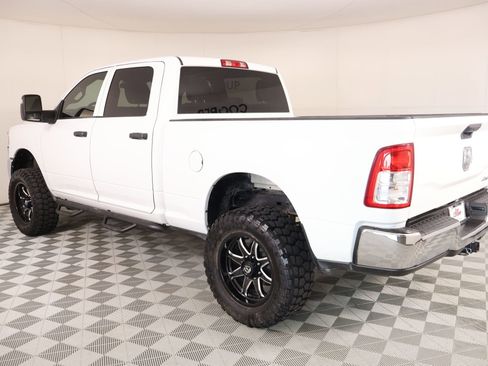 Used 2023 RAM 2500 Tradesman w/ Chrome Appearance Group AWD/4WD image 21