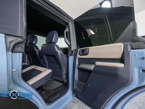 Used 2022 Ford Bronco Wildtrak AWD/4WD image 36