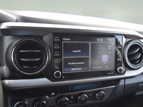 Used 2023 Toyota Tacoma SR5 AWD/4WD image 14