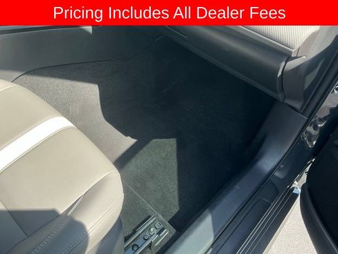 Used 2025 Toyota Camry SE w/ Convenience Package AWD/4WD image 21