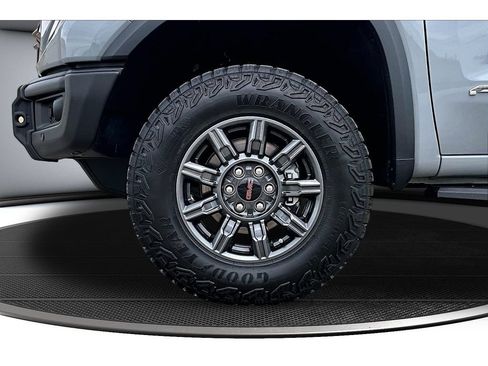 Used 2025 GMC Sierra 1500 AT4X AWD/4WD image 52