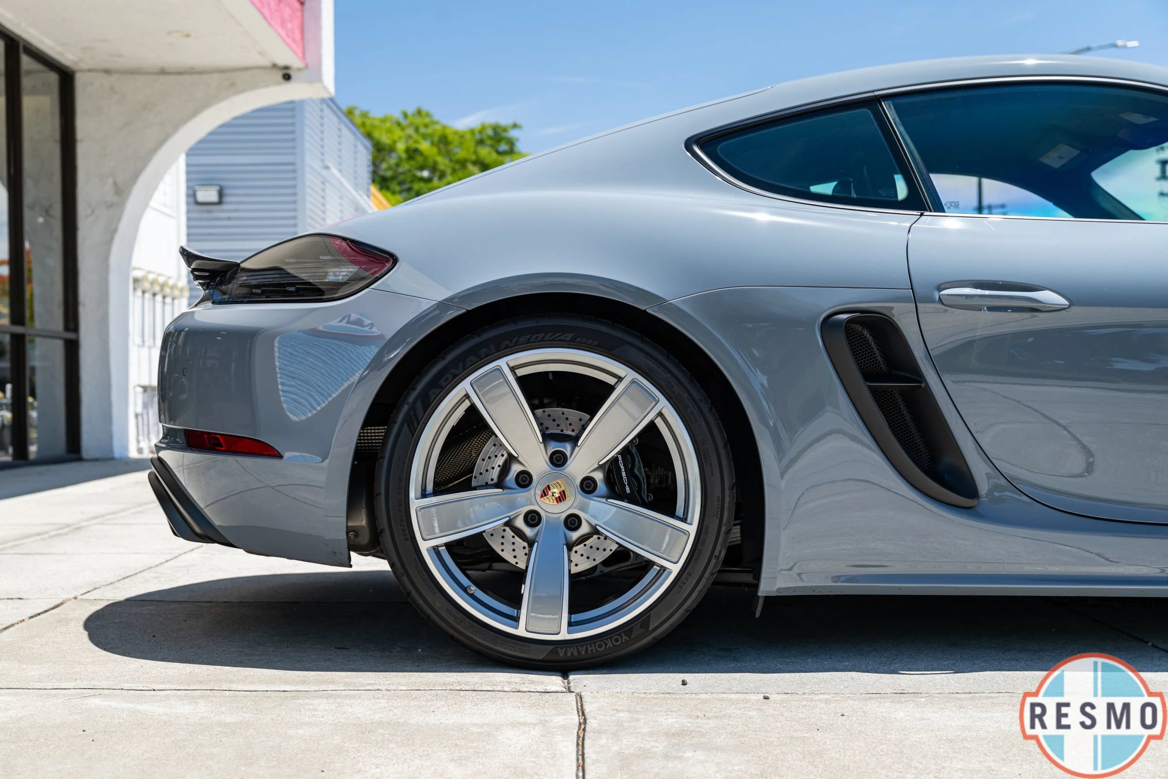 Used 2024 Porsche 718 Cayman GTS RWD image 11