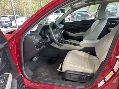 Used 2024 Honda Accord EX-L image 9
