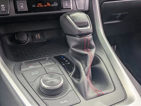 Certified 2023 Toyota RAV4 SE image 11