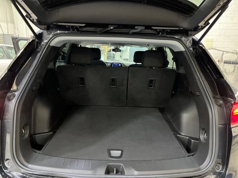 Used 2022 Chevrolet Blazer LT FWD image 25