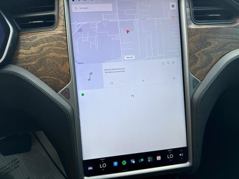 Used 2020 Tesla Model S AWD image 14
