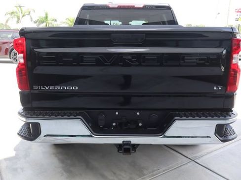 Used 2025 Chevrolet Silverado 1500 LT RWD image 5