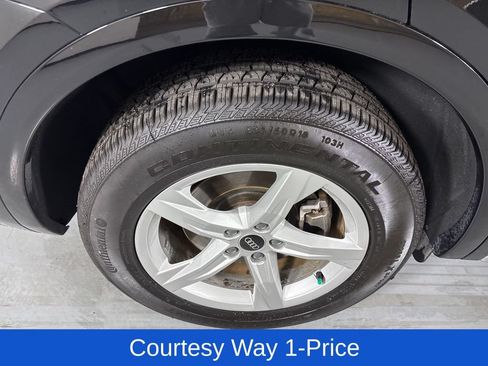 Used 2023 Audi Q5 2.0T Premium AWD/4WD image 12