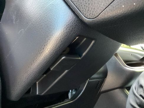 Used 2019 Toyota Highlander XLE image 64