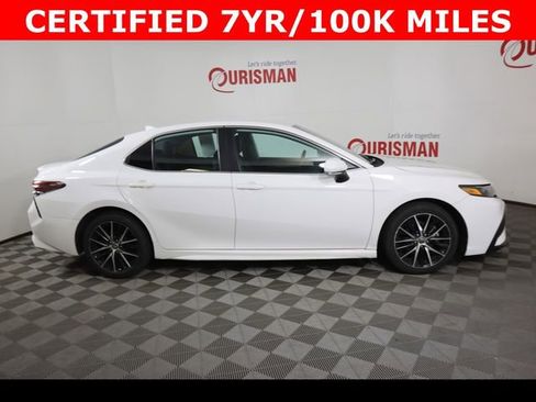 Used 2022 Toyota Camry SE FWD image 24