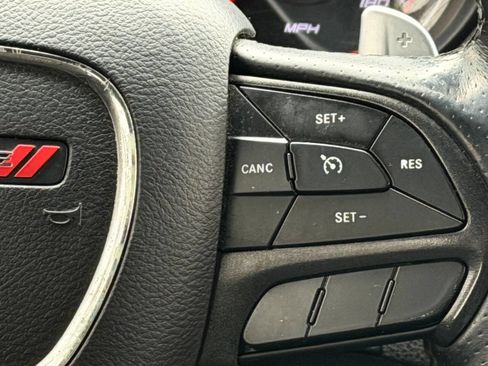 Used 2019 Dodge Charger Scat Pack image 39