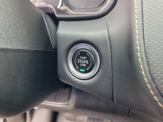 Used 2021 GMC Yukon XL SLT w/ SLT Premium Package RWD image 37