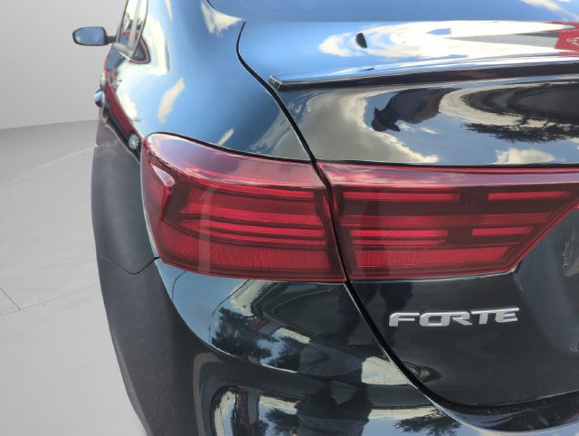 Used 2022 Kia Forte GT-Line w/ GT-Line Technology Package FWD image 18