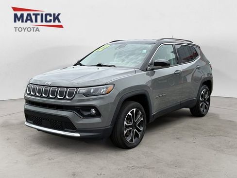 Used 2022 Jeep Compass Limited AWD/4WD image 3