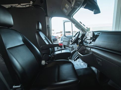 Used 2022 Ford Transit 250 148 High Roof Extended w/ Load Area Protection Package image 17