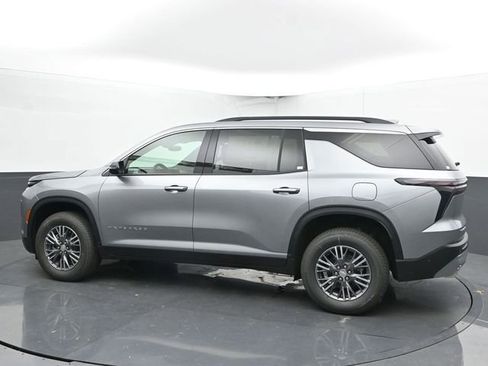 New 2026 Chevrolet Traverse LT w/ LPO, Floor Liner Package image 7